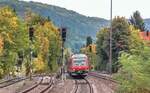 610 501 war am 29.9.02 in Hersbruck zwischen den Ausfahrsignalen Richtung Pegnitz und Schwandorf. (Scan vom Negativ)

[Neuere Version, mehr kann ich mit Photoshop nicht mehr rausholen.]