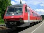 Am 20.07.2008 kam 610 003-6 aus Schwandorf und wartet auf den Zugteil aus Weiden, der an diesem Tag 10 Minuten Versptung hatte.
