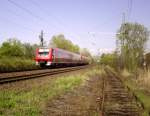Doppeltraktion Br 611 als IRE 3103 Basel Bad Bf - Ulm Hbf am km 392,2 in Radolfzell am 02.05.08
