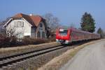 611 005 als IRE 3352 von Ulm nach Basel passiert den ehemaligen Haltepunkt Birnau-Maurach am 13.03.2012.