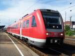 Die Br.612 149-5 bei der Ausfahrt im Bahnhof Aalen, diese Dieseltriebzge sind eine Neuheit in Aalen, erst ab dem 10.06.07 fahren sie mit teilweise 160km/h ber die Brenzbahn als IRE von Aalen nach Ulm Hbf. Aufgenommen am 14.06.07