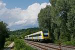 Von Basel Bad Bf kommend befinden sich 612 519 und ein weiterer Triebwagen der Baureihe 612 am 27.07.2019 bei Radolfzell als IRE 3049 auf der Fahrt nach Ulm.