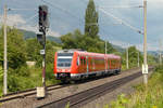08. August 2010, VT 612 061 fährt als RE 3487 Saalfeld - Lichtenfels ohne Halt durch Küps.