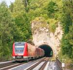 612 660 verlie� am 17.9.24 den 170 m langen Haidenh�beltunnel �stlich von Neuhaus (Pegnitz).