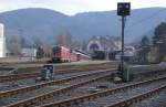 612 192 wartet auf den einfahrenen RE damit sie den 2 fach 612 auf ein 612 ergnzt in Bad Harzburg (8.4.2008)