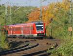 612 034 nach Chemnitz Hbf legt sich in der Nordeinfahrt von Eichenberg in die Kurve um danach in Richtung Osten abzuzweigen. Aufgenommen am 31.10.2010.