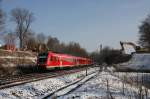 Die ehemals weißen 612 988/488+992/492 durchfahren am 21.02.2011 die abgerissenen Brücke Obermylau (bei Reichenbach/Vogtl.) als RE3786.