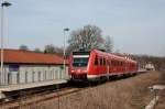 612 560/060 als RE3643 whrend des Haltes am Hp Triebes (24.03.2010)