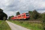 612 573 und ein weiterer 612 als RE 57614 am 10.08.2011 bei Biessenhofen.