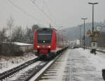 612 564 fährt am 28.Januar 2012 als RE 4988 nach Jena Saalbahnhof in Stockheim(Oberfr) ein.