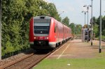 612 562 und 612 614 fahren mit dem RE 3793 von Nrnberg nach Wstenbrand, hier durch Zwickau Plbitz. Wegen Bauarbeiten in Chemnitz Hbf enden und beginnen die Franken-Sachsen-Express in Wstenbrand. 12.07.2013