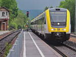 Einfahrt 612 642 als RE 55 nach Donaueschingen am 13.