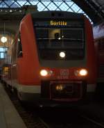 19:56 Uhr am 18:04.2012 wartet  612 019 in Dresden Hbf  auf die Ausfahrt nach Görlitz.