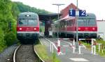 Zugkreuzung im Bahnhof Wilhermsdorf am 20.Mai 2008: 614 041 auf Gleis 1 fhrt nach Markt Erlbach und 614 036 auf Gleis 2 nach Frth.
