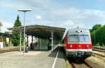 614 048 als RB 34355 (Holzminden–Braunschweig) am 22.08.2003 in Holzminden