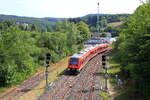 Deutschland
Triebwagen 620 537 von DBR verlasst Gerolstein an.
RE22 10030 EIFEL-EXPRESS Trier Hbf - K�ln Messe/Deutz
24/7/2026