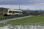 Wenige Minuten nach dem Beginn der Fahrt des 622 462 in Eriskirch, wurde der am 29.01.2021 als RB 31 / RB 17768 nach Radolfzell fahrende Triebwagen fotografiert.