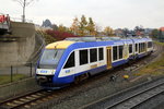 Am Mittag des 16.10.2015 hat ein LINT 41-Triebwagenzug soeben den Bahnhof Wernigerode verlassen und ist unterwegs in Richtung Goslar.