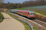 628 544 aus Lindau kommend begegnet dem ALEX aus München bei Höhenreute am 25.3.17.