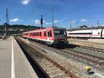 628 564 am 26.06.17 bei der Einfahrt in Ulm Hbf als Re 22531 (Ellwangen - Ulm Hbf)