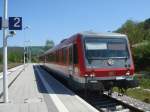 Die Br.628 344-4 nach Ulm Hbf. Hier bei der Zugkreuzung im Bahnhof Oberkochen. Aufgenommen am 30.04.07 in Oberkochen