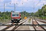 628 542 der DB ZugBus Regionalverkehr Alb-Bodensee GmbH (RAB) (DB Regio Baden-Württemberg) als verspätete RB 22721 von Friedrichshafen Hafen erreicht ihren Endbahnhof Lindau Hbf auf Gleis 4.