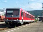 Baureihe 928 266-6 bei der Ausfahrt des Bahnhofes Aalen, er fuhr weiter in richtung Crailsheim.