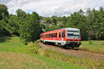 DB 628 479 hat auf seiner Fahrt von Lauterecken-Grumbach nach Kaiserslautern Hbf gerade den Haltepunkt Sulzbachtal verlassen.