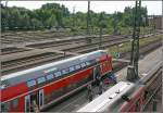 Und natrlich besteht Anschluss an die Regionalbahn 27258 nach Mhldorf (Oberbayern) und weiter als RB 27171 nach Burghausen (Oberbayern). Aufgenommen am Abend des 01.07.07 in Rosenheim.