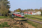 Sonntagsausflug mit dem Mumienroller: 628 473 und 628 445 verlassen am 22.03.2026 als RE 12031 den Bahnhof Winden (Pfalz) auf dem Weg nach Karlsruhe.