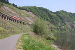 DB Regio 628 648 (Bw Trier) auf der Linie RB94 zwischen Bullay und Traben-Trarbach auf dem Pünderich-Viadukt am 1. Mai 2009.