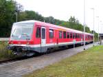 DB 928 601-4 als RB nach Naumburg (S) Hbf, im Bf Nebra; 08.09.2007