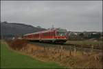 628 664 und 628 676 fahren als RE17 (RE 29207)  Sauerland-Express  von Hagen nach Warburg (Westf). (27.12.07)