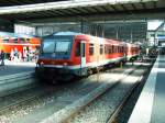 628 570 ist auf der S-Bahn-Linie A nach Altomnster unterwegs. (06.09.04)