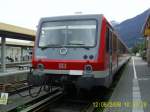 628 245-3 steht am 12.8.2008 abgestellt in Oberstdorf auf Gleis 1.