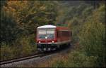 628/928 515 rollt als RB52 (RB 29276)  VOLMETALBAHN , Ldenscheid - Dortmund, hinab nach Brgge(Westf). (04.10.2008)