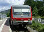Auf der 16,6 km langen Nebenbahn von Weinheim an der Bergstrae nach Frth im Odenwald fahren Triebzge der BR 628 am Wochenende im Stunden- und an Werktagen im Halbstundentakt.