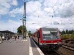 Reges umsteigegehetze am 21.06.09 in Buchholz (Nodrheide). Nachdem 628 622 als RB 14582 aus Hannover eingetroffen ist, rennen fast alle Fahrgste rber zur anderen Bahnsteigseite und werden in ein bis zwei Minuten im ME 81157 nach Hamburg Hbf sitzen.