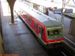 Darmstadt Hauptbahnhof am 05.05.2005: Bei genauerer Betrachtung der Triebfahrzeugnummer fllt auf, da die Regionalbahn nach Eberbach an dem Tag mit der Baureihe  28  bestckt war. 