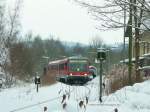 628 409 am 11.01.2010 aufgenommen im verschneiten Bf. Naila. Links liegt sogar noch das ehem. Gleis 3, die Weichen sind noch drin aber nicht betriebsbereit. Aber immerhin....