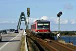  Vor exakt einem Jahr noch Alltag im Nahverkehr auf der Vogelfluglinie: 628 213 berquert als RB nach Lbeck Hbf  den Fehmarnsund.