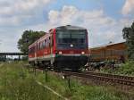 Der 628 559 am 09.08.2010 als RB nach Burghausen unterwegs bei Alttting.