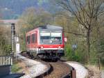 628 558 fhrt als REX5993 auf der kurvenreichen Innkreisbahn seinem Ziel Linz/Donau entgegen;110417