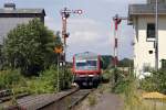 928 637-8 fhrt als RB nach Lneburg am 18.07.2007 in den Bahnhof von Ratzeburg ein.