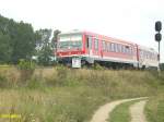 Ein Zug der BR628 auf dem Weg nach Bad Schmiedeberg, kurz hinter Pretzsch (Elbe).
