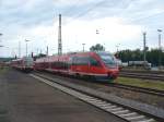 643 015 (Ottmar Walter) und 628 471 warten am 12.07.2011 in Kaiserslautern Hbf auf freigabe aufs Abstellgleis