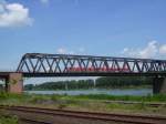 Ein unbekannter 628 auf der Rheinbrcke in Richtung Biblis.