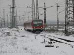 Der VT 928 527 kommend aus Duisburg Entenfagbei der Einfahrt in Duisburg Hbf. 21.01.2013