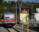 628 582 (Saarbrücken - Lebach/Jabach) hat am 26.04.2010 Einfahrt in den Rest des Bahnhofs Lebach.