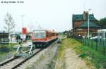 Blick nach Osten auf Pneck unterer Bf. 628 168 hielt am 15.9.00 schon am neuen Bahnsteig neben Gleis 2, der einen krzen Fuweg zum nebenan haltenden Stadtbus bot. 